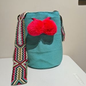 Authentic Wayuu bag / aquamarine blue / multicolored strap/ Size L